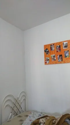 Imagem Casa Terrea com quintal 99 metros 2 Dormitorios e 2 Vagas de Garagens