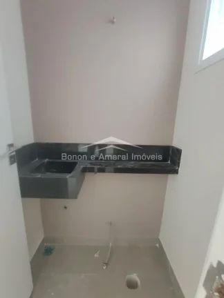 Imagem Casa pronta ´para morar!!!

São 3 suítes sendo duas com closet, bancadas em branco prime e porcel...