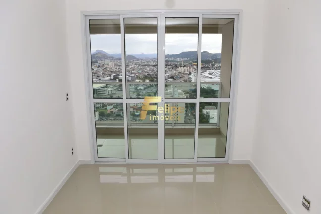 Imagem COBERTURA DUPLEX A UMA QUADRA DA PRAIA, SIMPLESMENTE INCRÍVEL!!