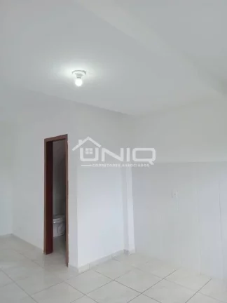 Imagem Sobrado 2 Quartos - Bairro Aeroporto