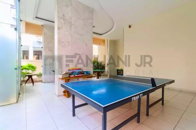 Imagem Alugue já! Apartamento de 4 quartos no Itaim Bibi, São Paulo-SP com 138m², 1 suíte, 3 salas e 2 vagas de garagem.