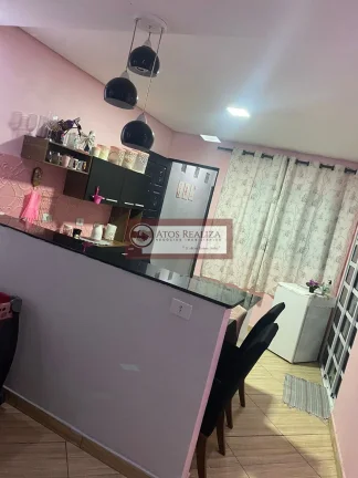 Imagem Vendo Sobrado com 3 casas para renda tatal de 3 Dormitórios sendo 1 suíte no Jardim Guanabara - São Paulo por R$ 340.000