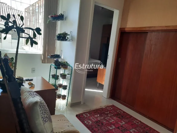 Imagem Apartamento térreo amplo com localização central