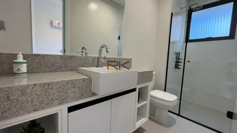 Imagem APARTAMENTO NA ENSEADA COM 2 SUÍTES,SALA 2 AMBIENTES,VARANDA GOURMET COM CHURRASQUEIRA