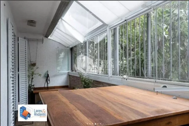 Imagem Apartamento à venda, 75m² com 3 dorm. (1 Suíte), 1 vaga, com ampla varanda gourmet, coberta e envidraçada a 15m do metrô Santana - Oportunidade