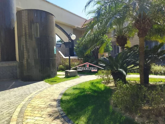 Imagem Sobrado com 2 dormitórios à venda, 117 m² por R$ 709.999,00 - Mirim - Praia Grande/SP