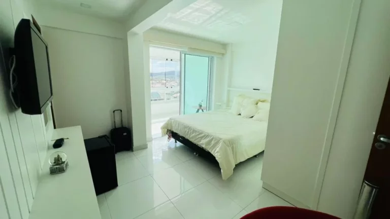 Imagem COBERTURA RESIDENCIAL em Cabo Frio - RJ, Jardim Flamboyant