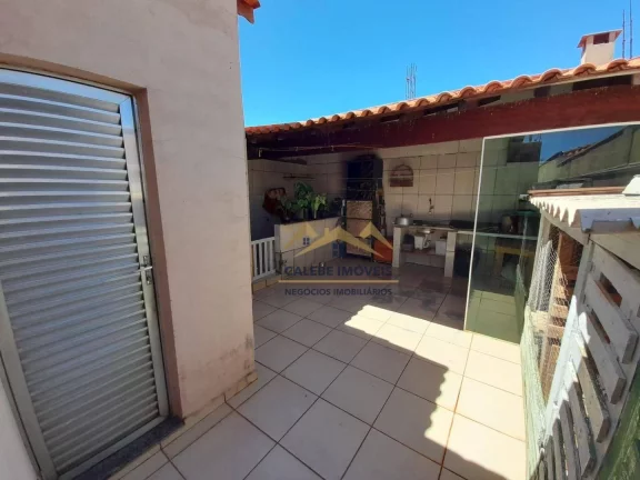 Imagem Casa com 2 dormitórios à venda, 93 m² por R$ 250.000,00 - Jardim Aeroporto - Tatuí/SP