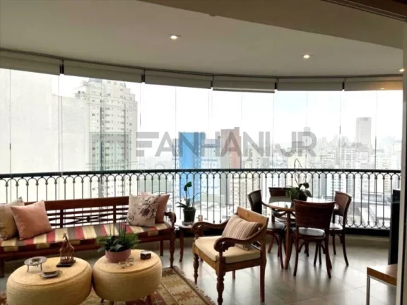 Imagem Luxuoso Apartamento de 4 Quartos no Jardim Paulista com Suítes, 3 Salas e 4 Vagas de Garagem - São Paulo-SP