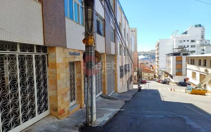 Apartamento 3 quartos a venda em Juiz de Fora - aceita permuta em Cabo Frio