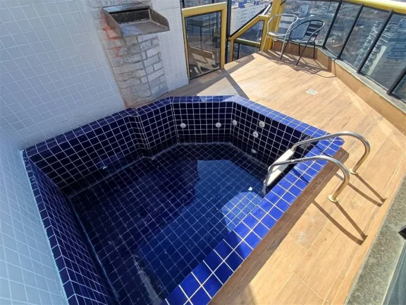 Imagem Maravilhosa Cobertura Duplex à Venda na Aviacao, Praia Grande - 3 Quartos, Vista para o Mar