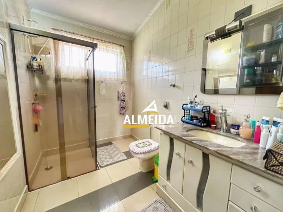 Imagem Casa com 4 dormitórios à venda, 245 m² por R$ 820.000,00 - Jardim Portugal - Rio Claro/SP