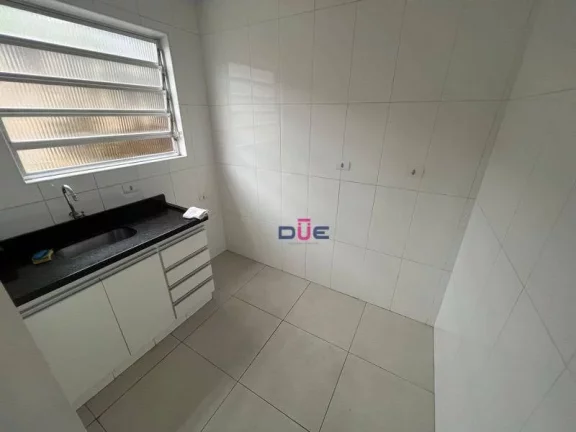 Imagem Apartamento com 2 dormitórios em 1 andar de frente com garagem box privativa à venda, 76 m² por R$ 424.000 - Vila Matias - Santos/SP