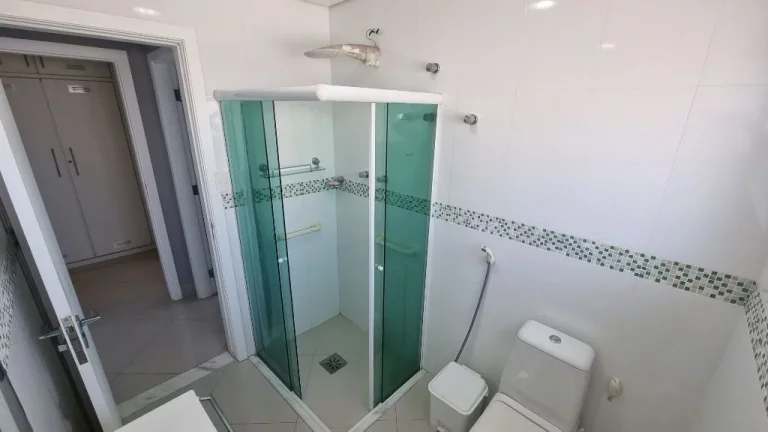 Imagem Apartamento com 4 dormitórios à venda, 180 m² - Pitangueiras - Guarujá/SP