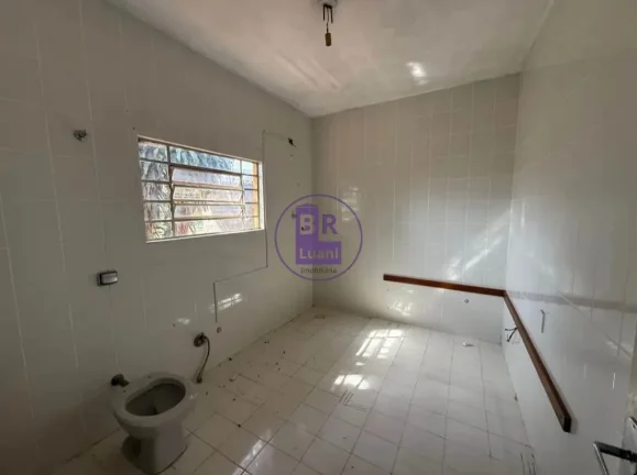 Imagem Oportunidade Única em Londrina – Ponto Comercial em Potencial