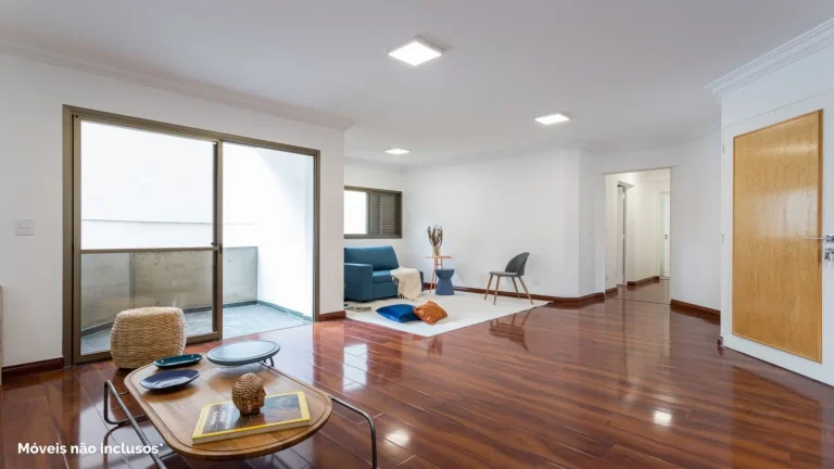 Imagem Apartamento 149M² Reformado, 3Q, 1 Suíte, 2 Banheiros, 3 Vagas, Lavabo, Piscina, Sacada, Playground.