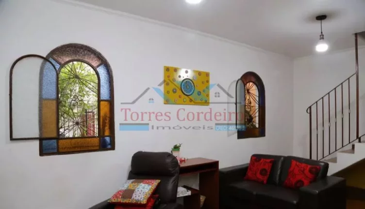 Imagem Sobrado com 3 dorm. + 2 vagas - Jardim Taboão