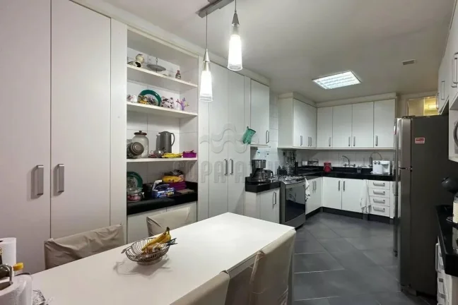 Imagem Copacabana - Residencial › Apartamento com 3 quarto(s) a Venda