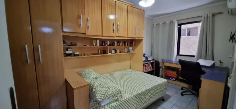 Imagem OPORTUNIDADE INCRIVEL!!! No bairro Ocian frente ao mar Apartamento de 3 dormitórios!!!