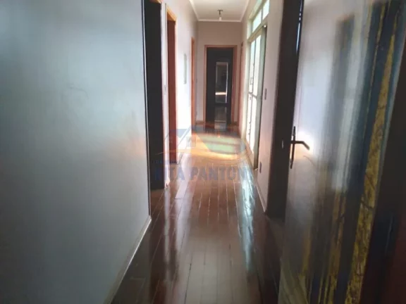 Imagem Casa Sobrado - Monte Alto - Centro - Região Central