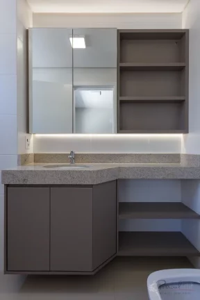 Imagem Excelente apartamento no Itacorubi, com 2 dormitórios, sendo 1 suíte, sala de estar/jantar, sacada...