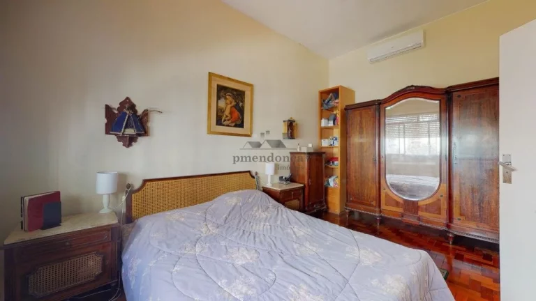 Imagem Apartamento à venda na Conselheiro Brotero com 4 quartos sendo 1 suite e 1 vaga, 197m²