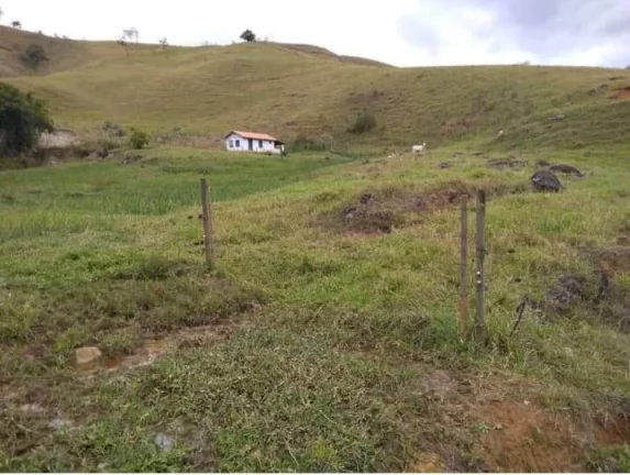 Imagem Fezenda centenária a venda sumidouro.