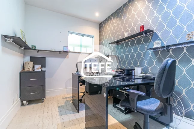 Imagem Casa com 415m² com 3 SUÍTES em Condomínio fechado no Recreio dos Bandeirantes