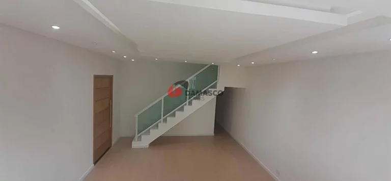 Imagem Sobrado à venda 3 Quartos, 2 Vagas, 250M², Vila Monumento, São Paulo - SP