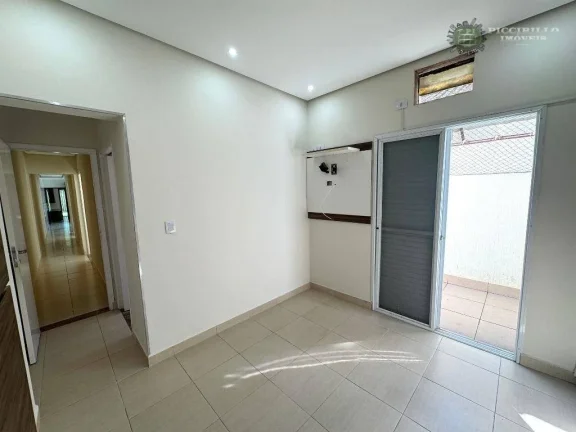 Imagem Casa com 3 dormitórios à venda, 112 m² por R$ 750.000,00 - Guilhermina - Praia Grande/SP