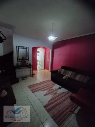 Sobrado de 2 dormitórios e garagem coberta à venda. R$ 530.000,00. Jardim Santa Cruz / Sacomã.