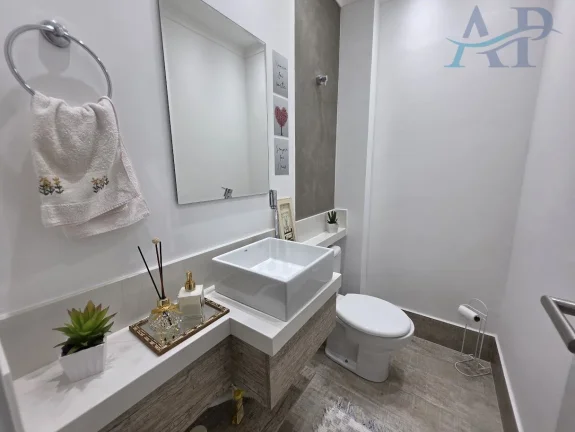 Imagem Apartamento no Canto do Forte em Praia Grande Próximo a Praia