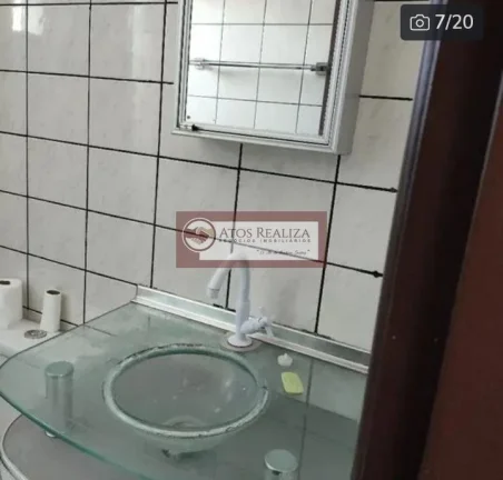 Imagem Vende Apartamento 60m² em Vila Santa Catarina com 2 dormitórios sala 2 ambiente, 2 banheiro, sacada, 1 vaga coberta, o valor de Oportunidade, R$ 325k
