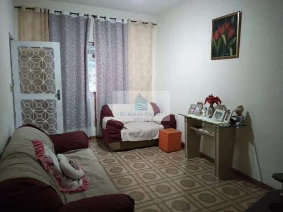 Imagem Oportunidade Imperdível: Casa à Venda em São João de Meriti-RJ, no Bairro Agostinho Porto - 3 quartos, 1 banheiro, 3 vagas, 92m².