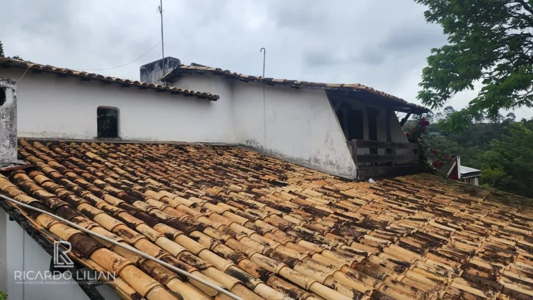 Imagem A VENDA!!! Casa em condominio com 3 dormitorios sendo uma suite, piscina e 4 vagas cobertas.