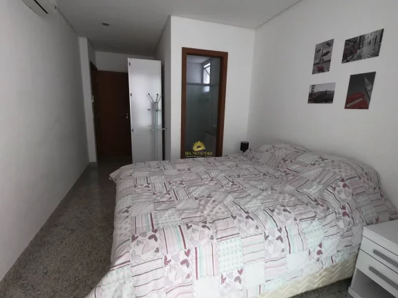 Imagem Apresentamos este moderno e luxuoso apartamento, totalmente mobiliado e equipado, localizado no cora...