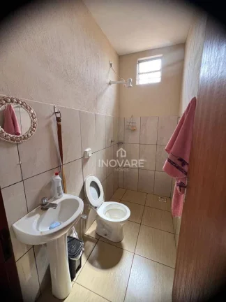 Imagem Rancho com 3 dormitórios à venda por R$ 230.000,00 - Village Imperial - Itumbiara/GO