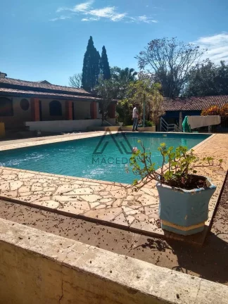 Imagem Chácara com 10 mil m² em Cesário Lange/SP