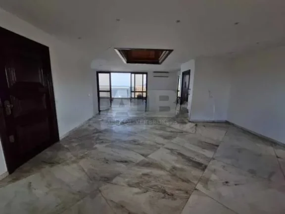 Imagem Cobertura à venda em Ipanema, 573m2, 4quartos, 4vgs, na Francisco Otaviano.