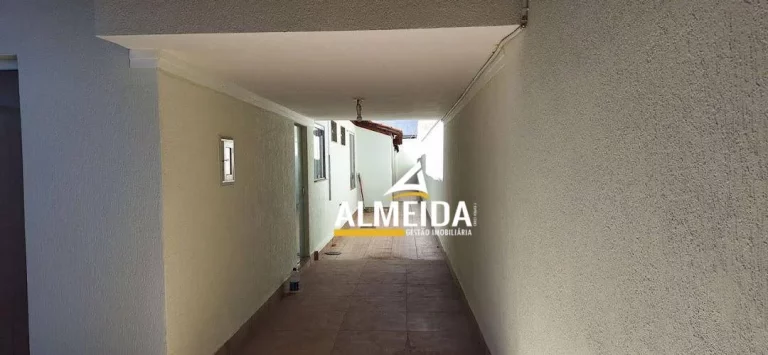Imagem Casa com 3 dormitórios à venda por R$ 400.000,00 - Estádio - Rio Claro/SP
