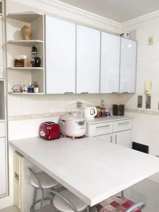 Imagem Apartamento para venda no Cambuí em Campinas.

Amplo apartamento,andar alto, sala para vários ambi...