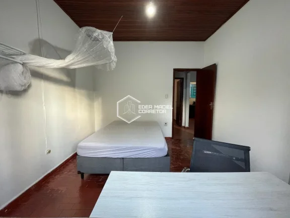 Imagem Está buscando um imóvel com ótima localização, espaço e versatilidade? Confira esta excelente ...