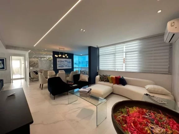 Imagem A 5ª Avenida Imóveis selecionou esse lindíssimo apartamento no Corredor da Vitoria VISTA MAR Baía de Todos os Santos: 3 suítes mobiliado e equipado
