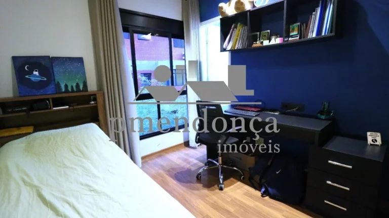 Imagem Apartamento a venda em Pinheiros com 3 suites e 3 vagas, 141m²