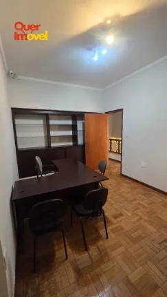 Imagem Imóvel Comercial à Venda ou Locação em Ribeirão Preto-SP, Centro: 10 Salas, 4 Banheiros, 10 Vagas - 595m²!