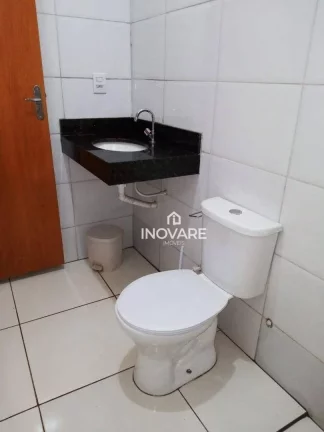 Imagem Casa com 2 dormitórios, 76 m² - venda por R$ 240.000,00 ou aluguel por R$ 1.600,00/mês - Parque Vale dos Buritys III - Itumbiara/GO