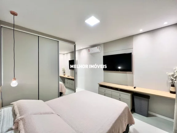 Imagem Apartamento Mobiliado com 80m² privativos, 02 suítes a venda em Balneário Camboriú