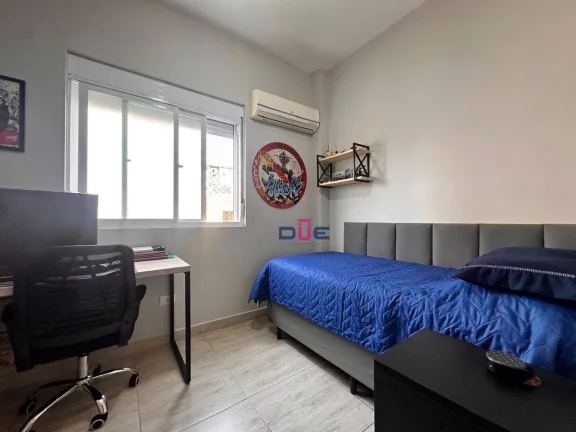 Imagem Sobrado com 3 dormitórios sendo 1 suite à venda, 136 m² por R$ 1.100.000 - Gonzaga - Santos/SP
