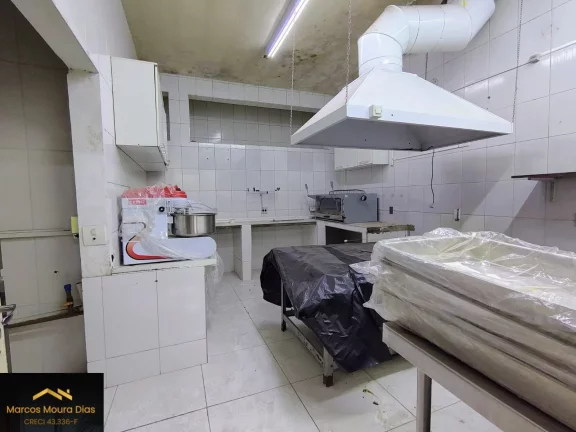 Imagem Galpão Comercial com 424 metros construídos para venda no Butantã fácil acesso a Raposo Tavares
