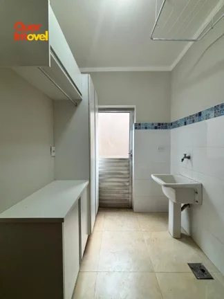 Imagem Casa em Condomínio à Venda em Ribeirão Preto-SP, 3 Quartos, 1 Suíte, 2 Salas, 3 Banheiros, 2 Vagas, 144,20 m².